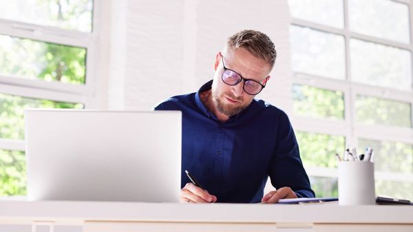 How Growth Operations Firm approaches implementation training for CRM, HubSpot, Apollo and similar technology platforms